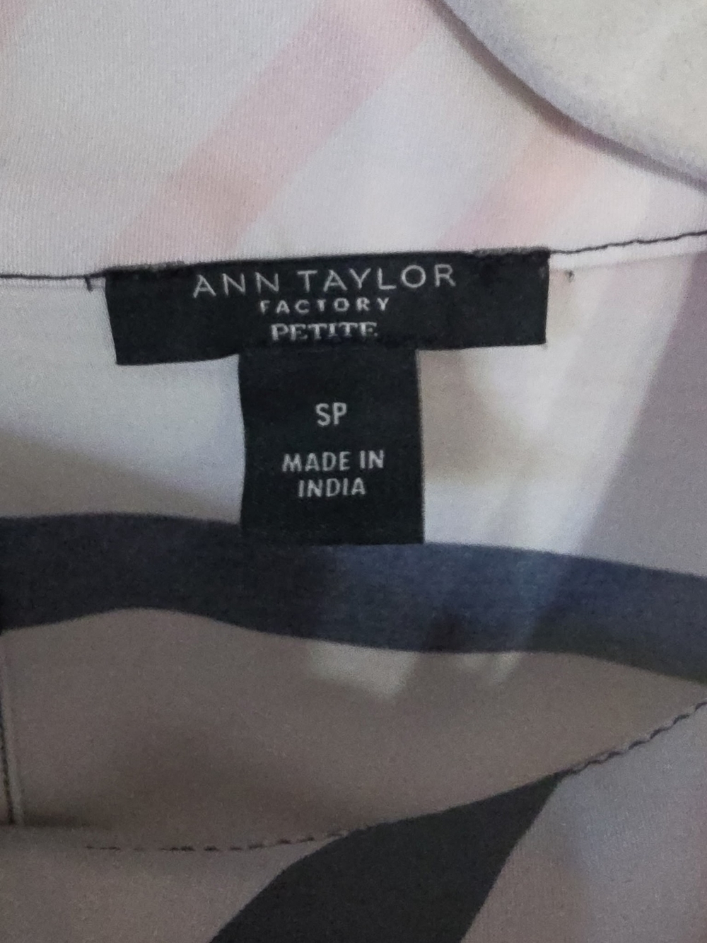 Ann Taylor Striped Mock Neck Sleeveless Tank in White, Navy & Red - Picture 3 of 3